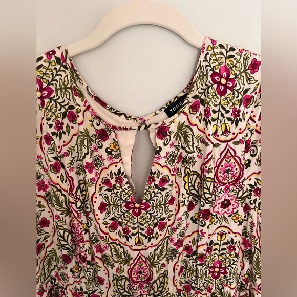 TORRID Ivory Floral 3/4 Sleeves Challis Skater Dress Women Plus Sz 1X 14 16 - Picture 3 of 13